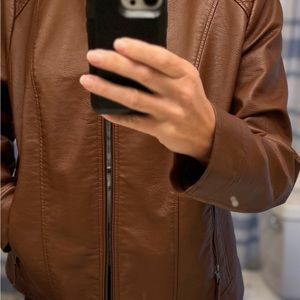 Brown leather ladies jacket. Soft leather with shell lining.